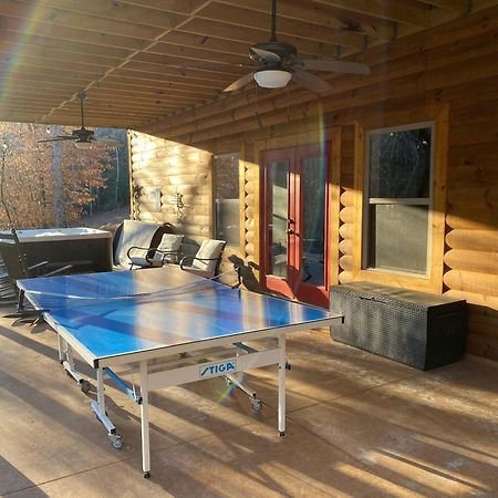 New Listing! Wine Country Retreat - 2 Bed, Hot Tub Βίλα Dahlonega Εξωτερικό φωτογραφία