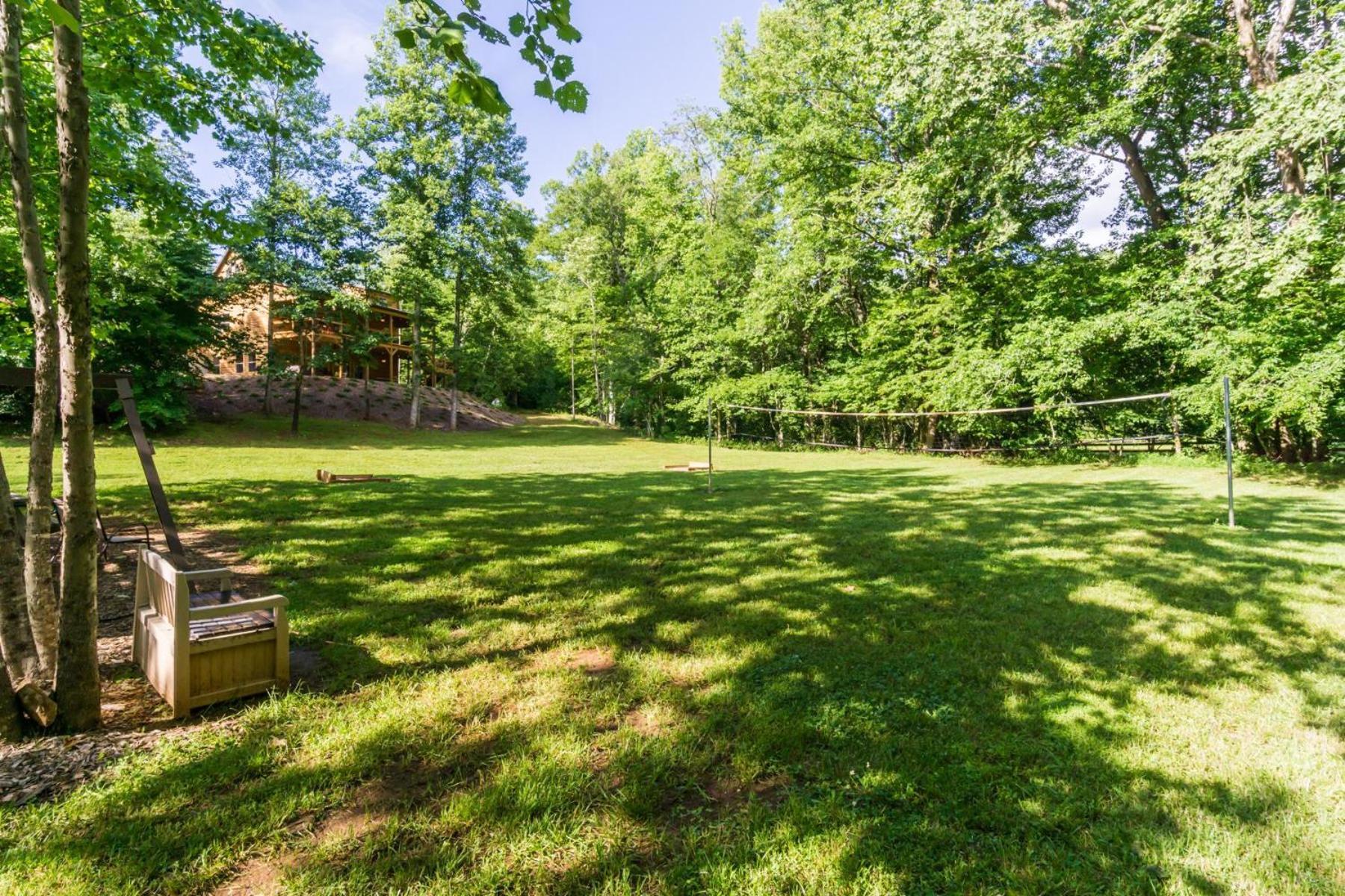 New Listing! Wine Country Retreat - 2 Bed, Hot Tub Βίλα Dahlonega Εξωτερικό φωτογραφία